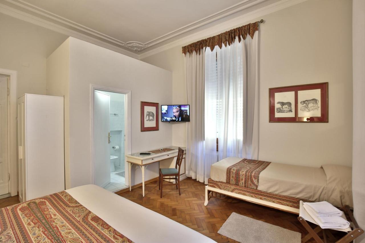 Triple Room,1292392183:JPEG